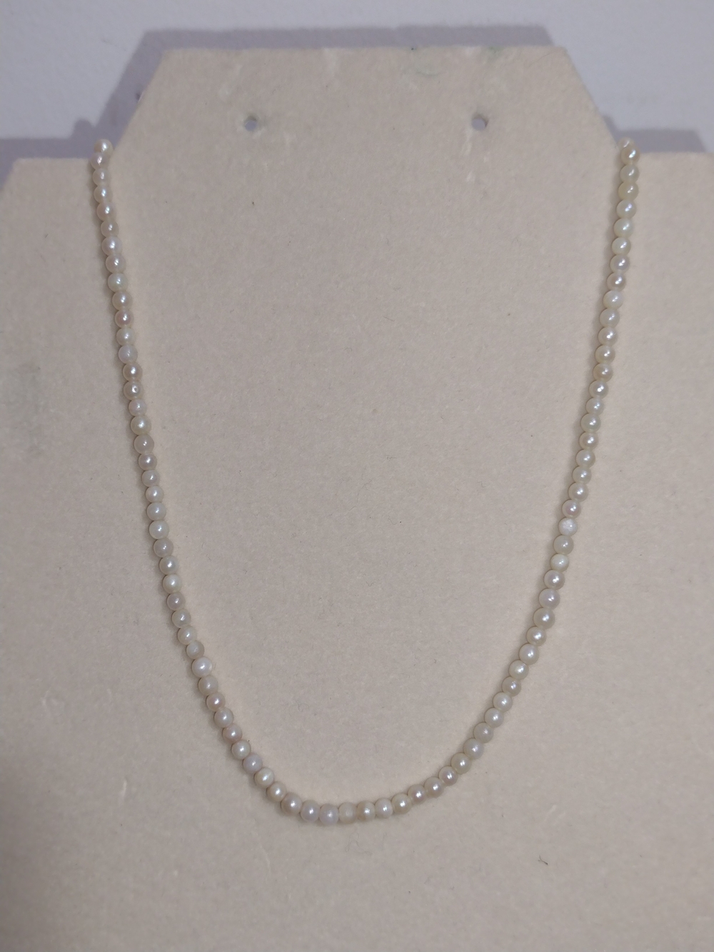 Delicate White Pearl Bead Necklace - Classic Women's Jewelry